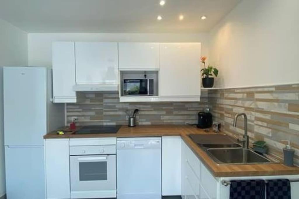 Gite A Louer 70 M2 La Chapelle-sur-Loire Εξωτερικό φωτογραφία